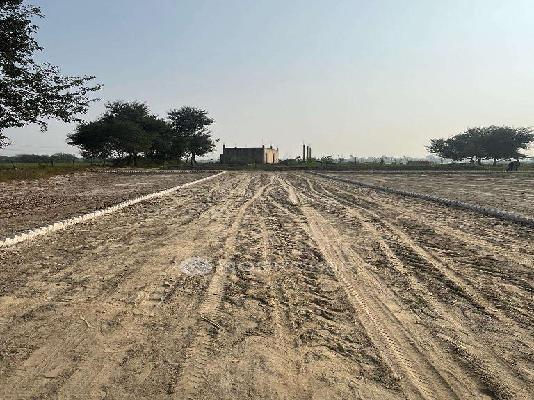 Plot For Sale  In Yamuna Expy