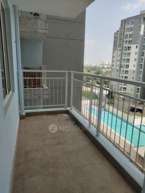 1 BHK Flat In Sjr Blue Waters For Sale  In Sarjapur Road