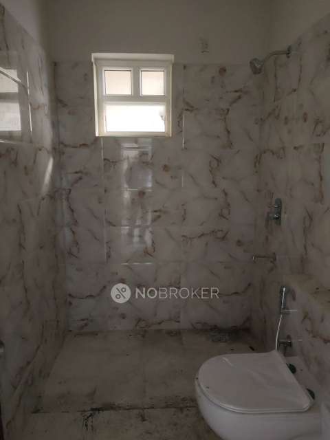 1 BHK Flat In Sjr Blue Waters For Sale  In Sarjapur Road