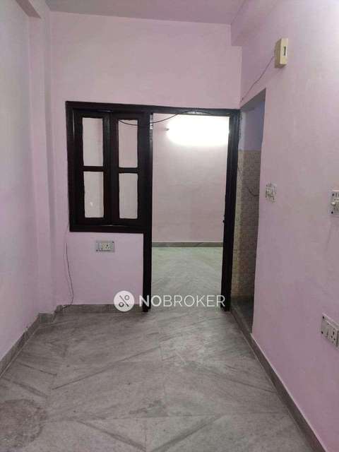 1 BHK Flat For Sale  In  Defence Colony