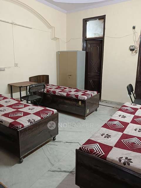 PG for Boys in Kamla Nagar