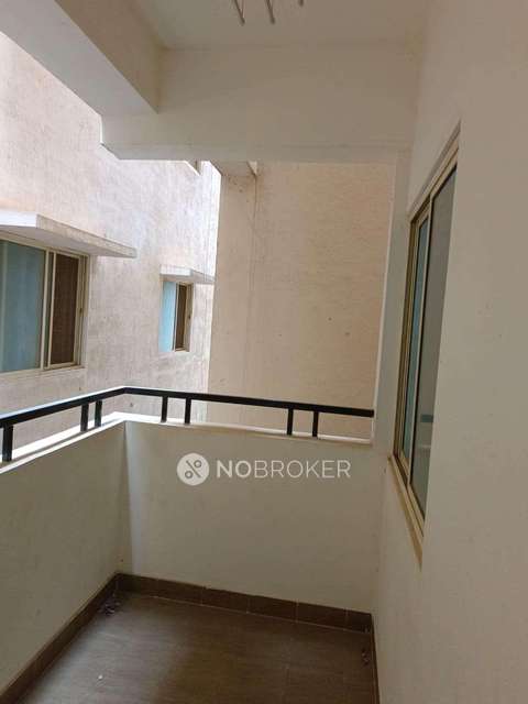 2 BHK Flat In Msr Silicon Spring For Sale  In Kadugodi