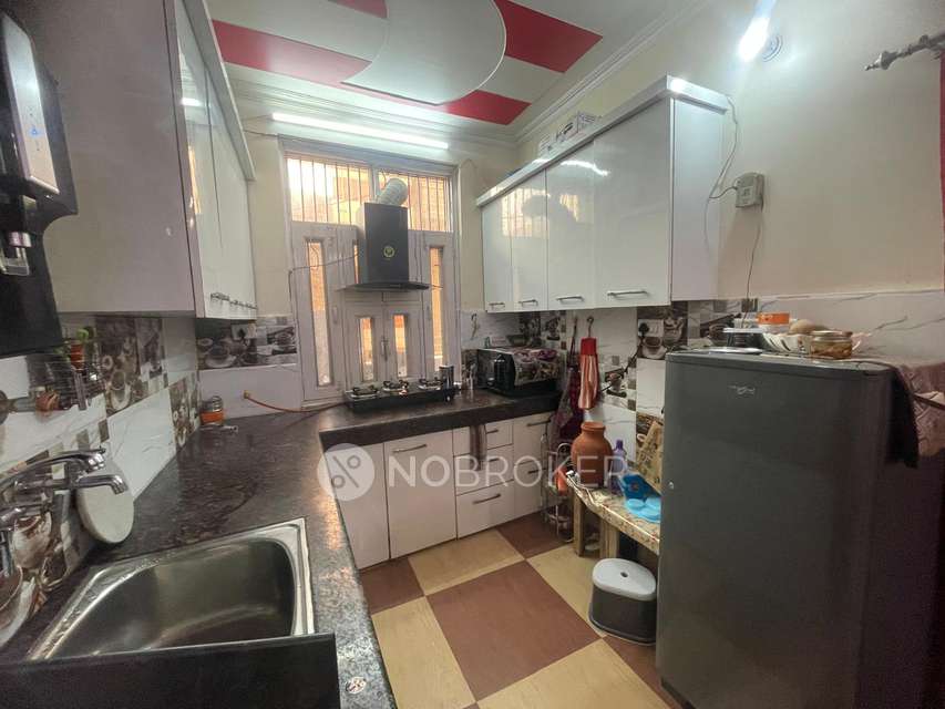 2 BHK Flat For Sale  In Shadara