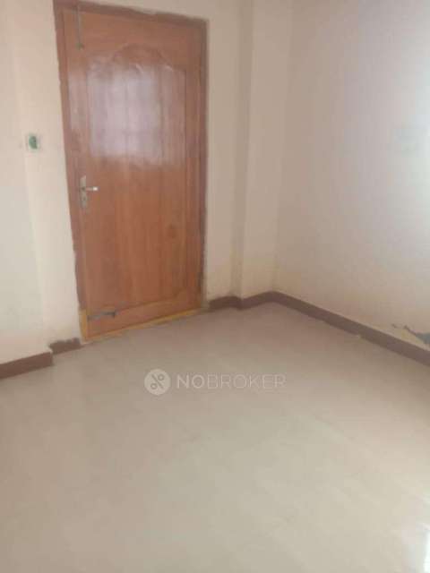 2 BHK Flat In Sai Vamsika Residency For Sale  In Peerzadiguda