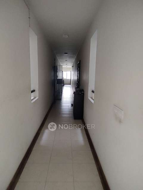 2 BHK Flat In Kg Good Fortune For Sale  In Perumbakkam