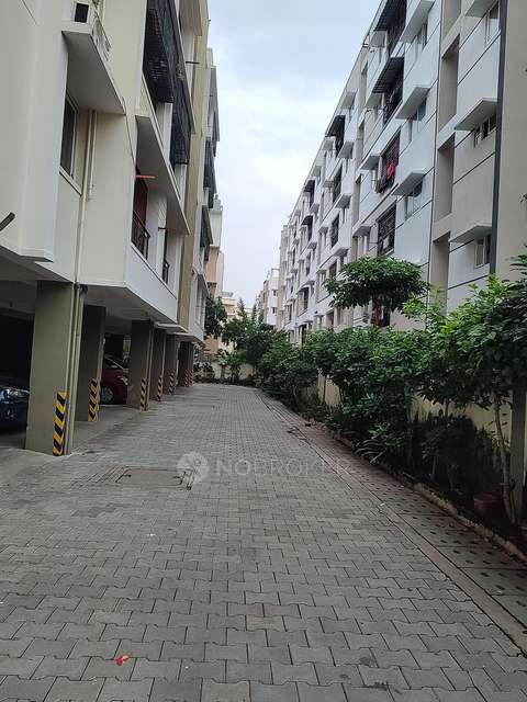 2 BHK Flat In Kg Good Fortune For Sale  In Perumbakkam