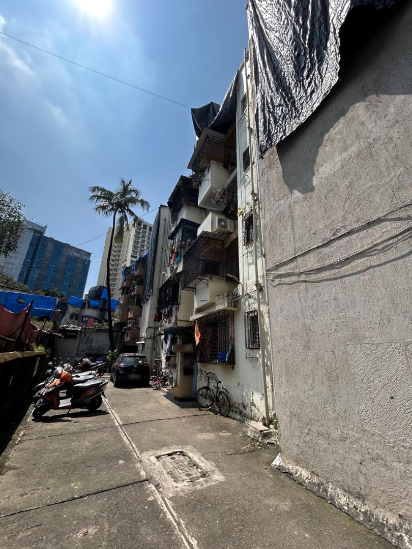 Dharma Chs, Kandivali West