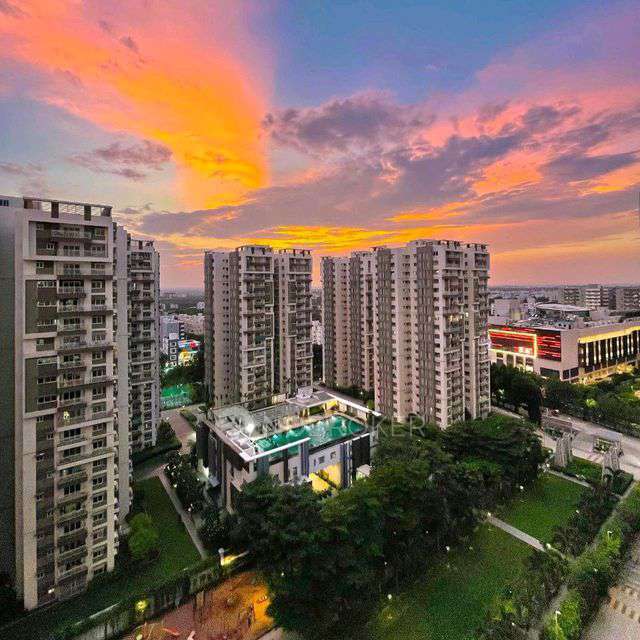 3 BHK Flat In Aparna Sarovar Grande For Sale  In Nallagandla Huda