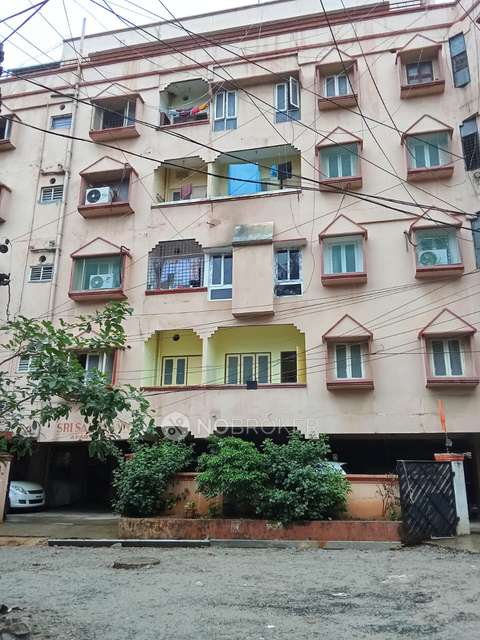 2 BHK Flat In Sri Sai Sadan Apartments, Madhura Nagar For Sale  In Ameerpet