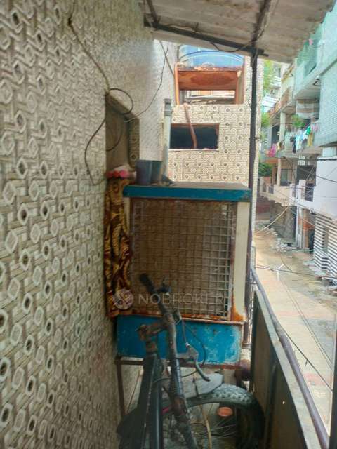 1 BHK Flat In Apartment For Sale  In Lajpat Nagar C-block Gaurav Park