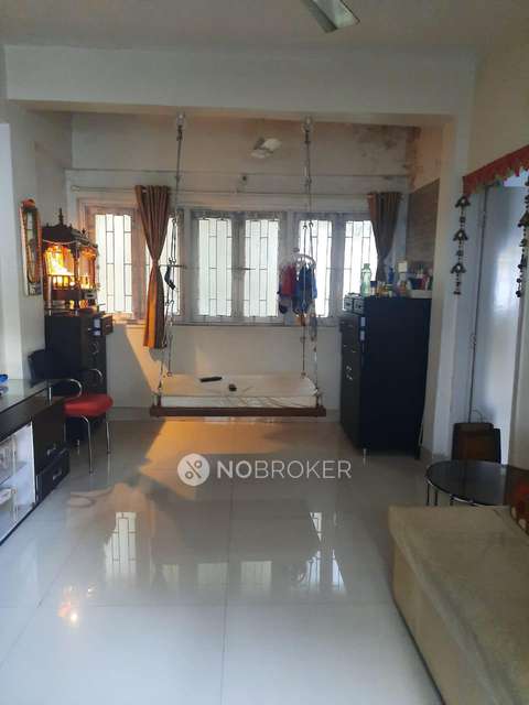 1 BHK Flat In Vallabh Bhuvan For Sale  In Vile Parle West