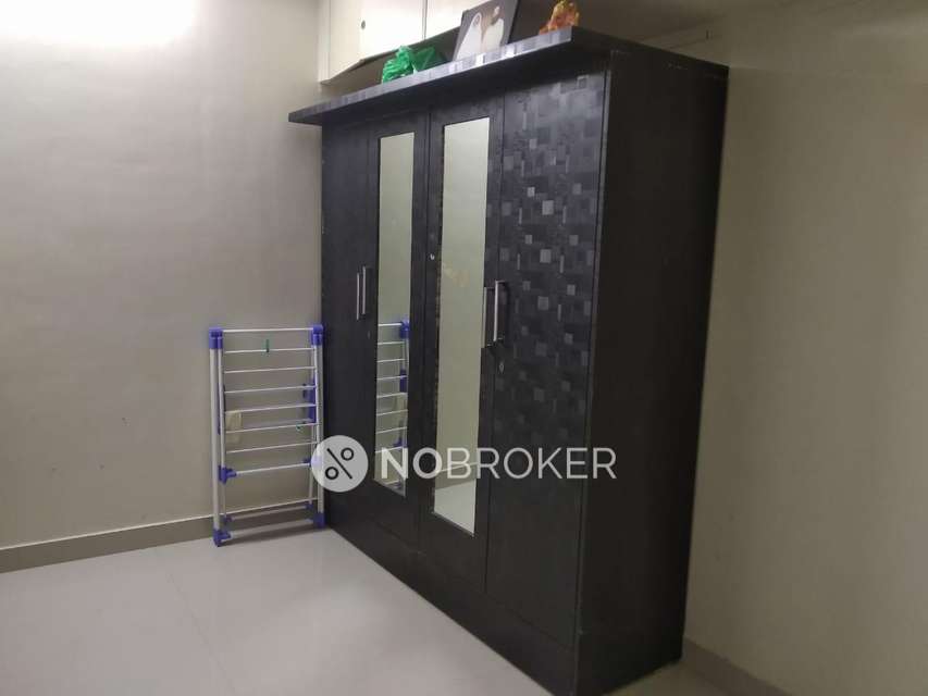 1 BHK Flat In Vallabh Bhuvan For Sale  In Vile Parle West