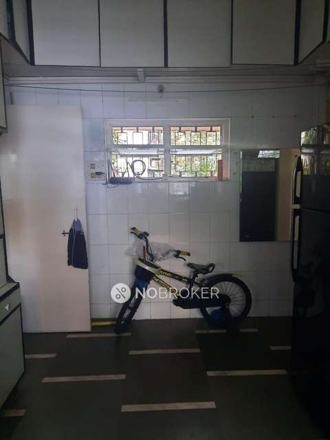 1 BHK Flat In Vallabh Bhuvan For Sale  In Vile Parle West