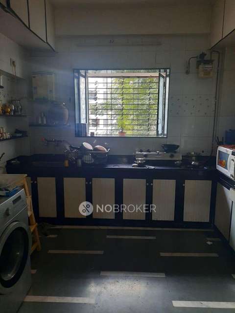 1 BHK Flat In Vallabh Bhuvan For Sale  In Vile Parle West