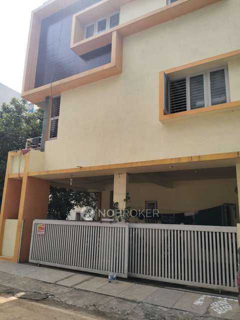 4+ BHK House For Sale  In Mallathahalli