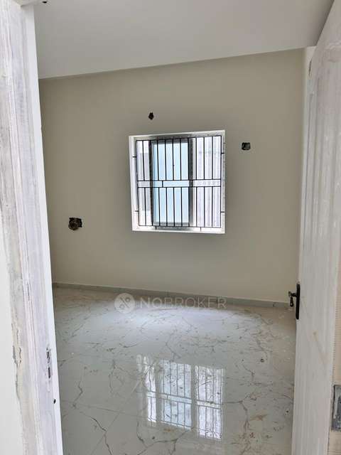 2 BHK Flat In Mp Silver Bells, Kundrathur For Sale  In Mp Silver Bells