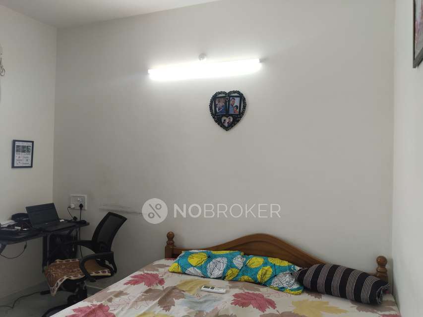 2 BHK Flat In Mp Silver Bells, Kundrathur For Sale  In Mp Silver Bells