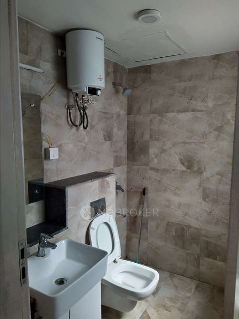 3 BHK Flat In Astaire Garden For Sale  In Sector 70a