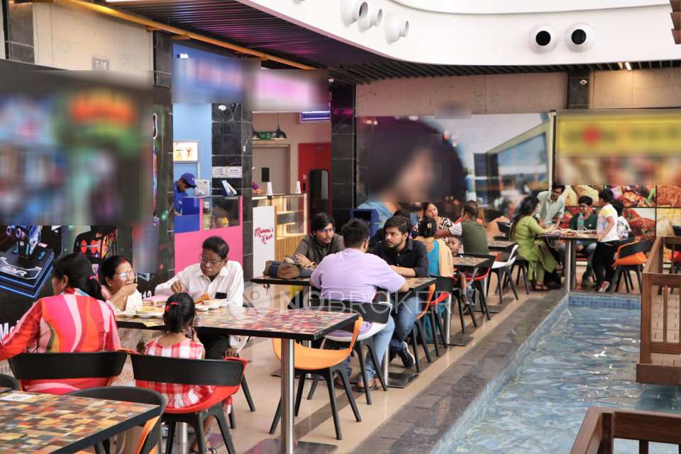 Shop in Raj Nagar Extension, Ghaziabad for sale 