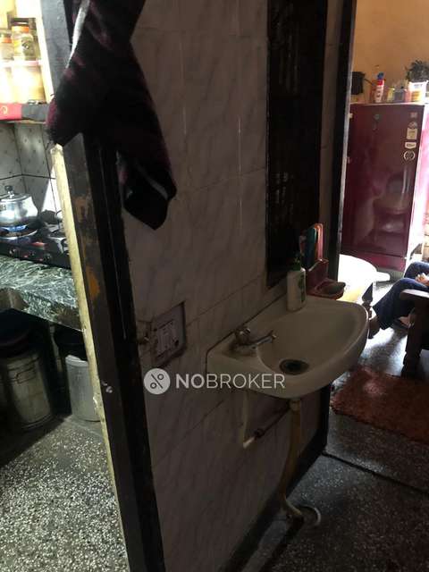 2 BHK Flat In Standalone Building  For Sale  In Shastri Nagar