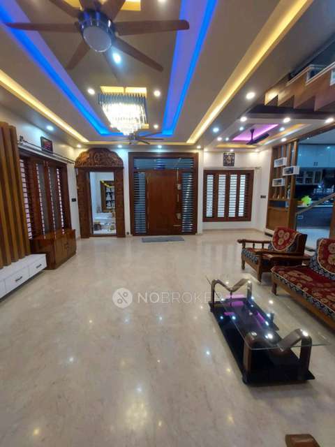 4+ BHK Flat For Sale  In Virat Nagar, Bommanahalli
