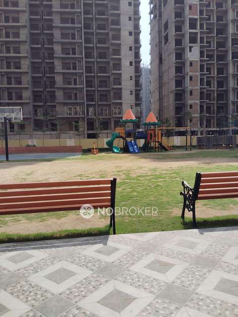 3 BHK Flat In Aig Royal For Sale  In Sector 1