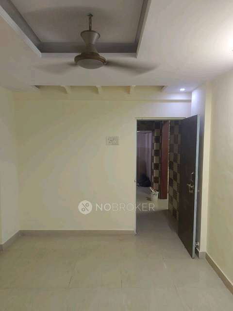 2 BHK Flat In Vittal Plaza Chs For Sale  In Dombivali East