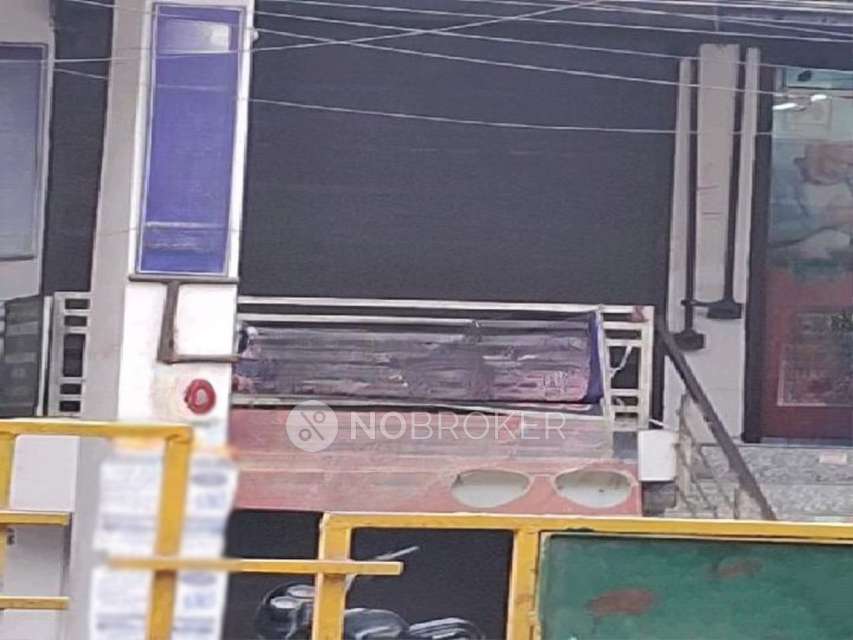 Shop in Pratap Vihar, Ghaziabad for Rent 