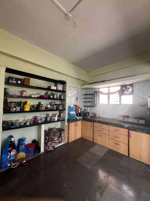 Single Room for Female In 3 BHK  In Gananjay Society Unit No 1. Plot No 7