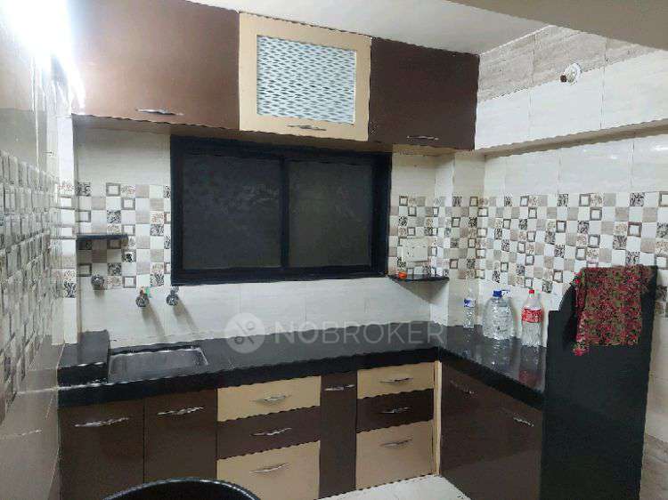 2 BHK Flat In Gayatri Park for Rent  In Vishrantwadi