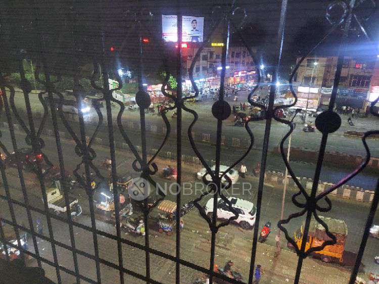 2 BHK Flat In Gayatri Park for Rent  In Vishrantwadi