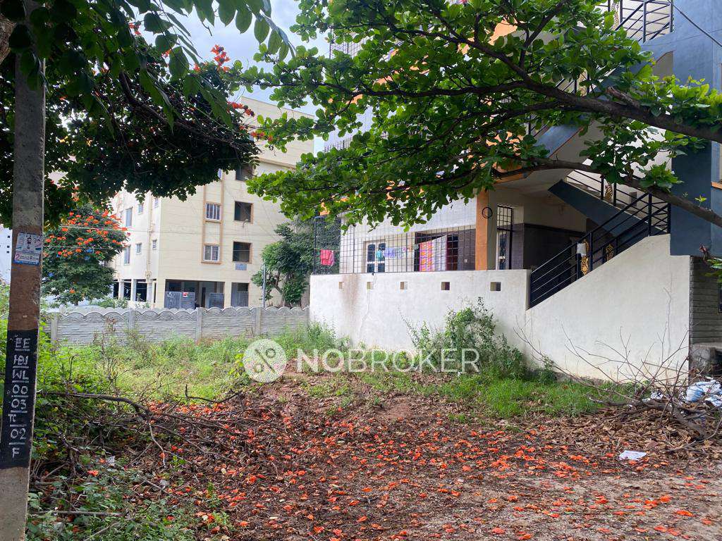 Plot For Sale  In Singasandra