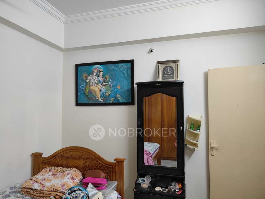 2 BHK Flat In Sri Lakshmi Suryaenclave  For Sale  In Attapur