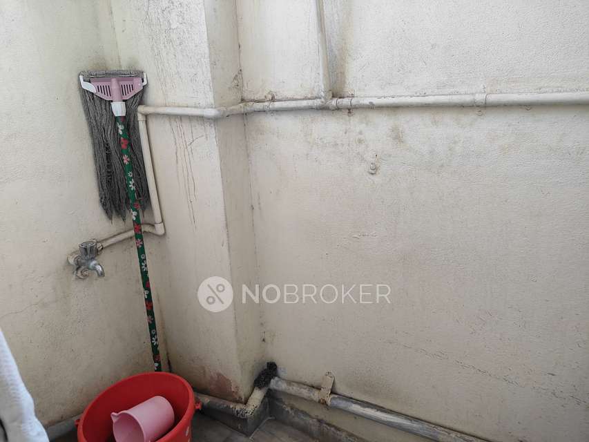 2 BHK Flat In Sri Lakshmi Suryaenclave  For Sale  In Attapur