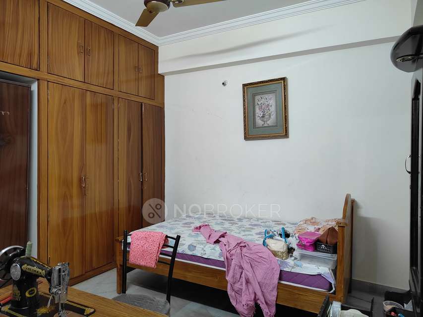 2 BHK Flat In Sri Lakshmi Suryaenclave  For Sale  In Attapur