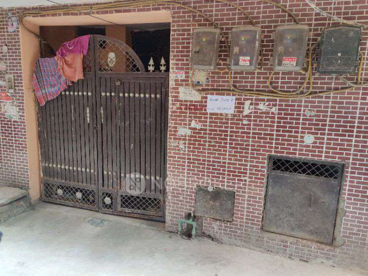 4+ BHK Flat For Sale  In West Sagarpur