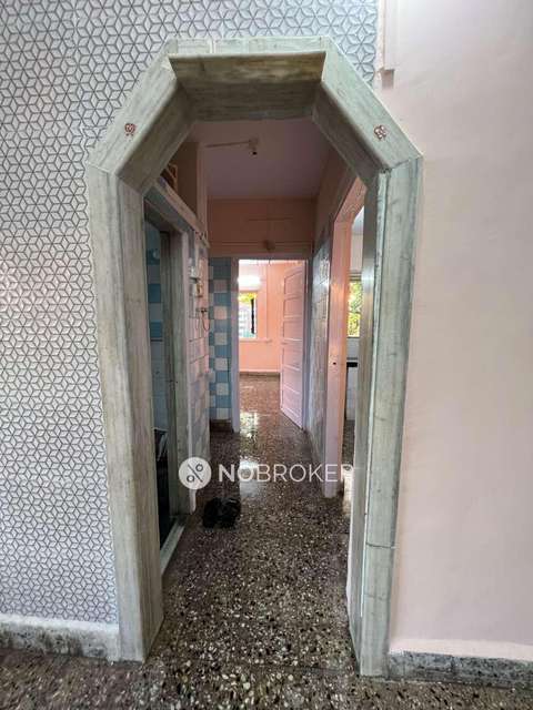 1 BHK Flat In Sangeeta Apartment  For Sale  In Malad East