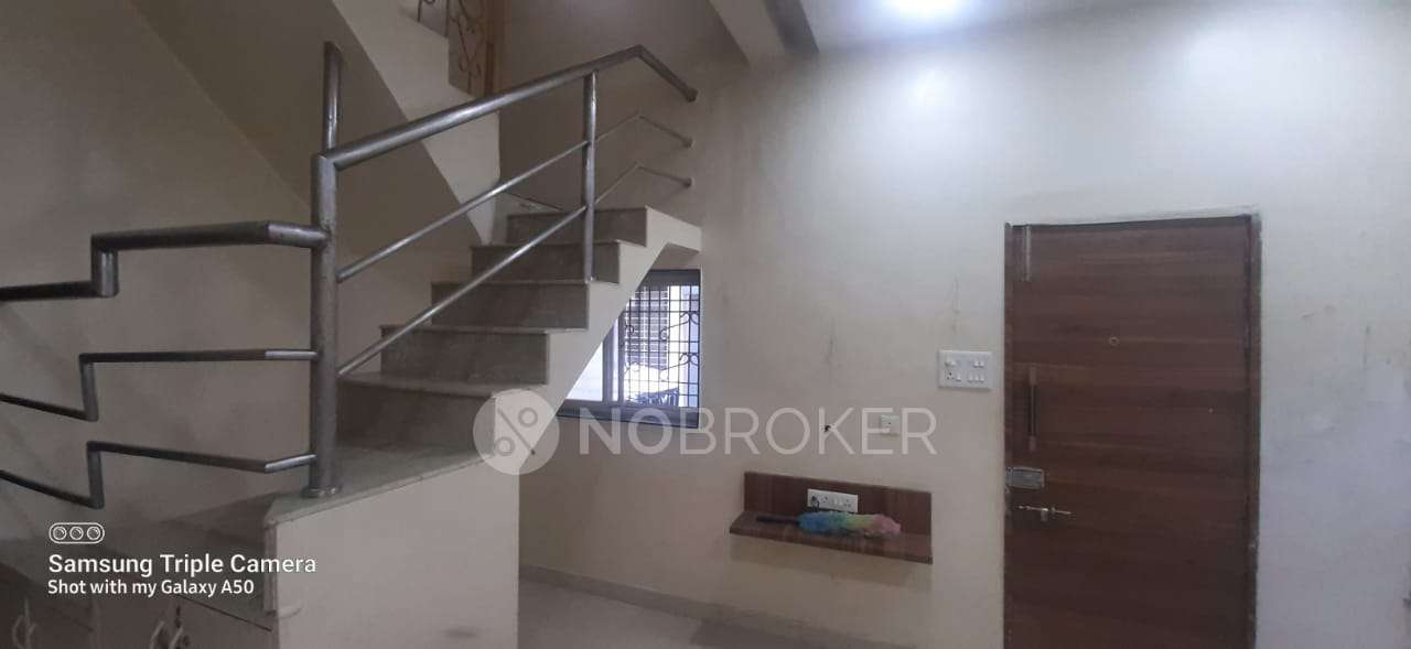 3 BHK House for Rent  In Dhanurdhari Society