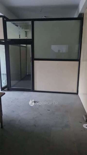 Commercial Property in  Raj Nagar, Ghaziabad for Rent 
