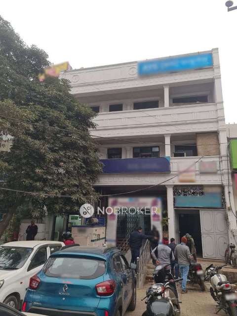 Commercial Property in  Raj Nagar, Ghaziabad for Rent 