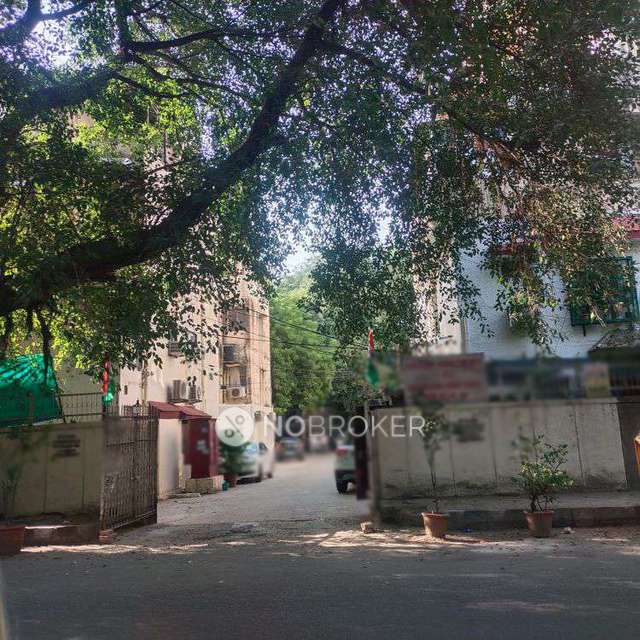 2 BHK Flat In Gautam Apartments For Sale  In Gautam Apartments &#40;1-52&#41;