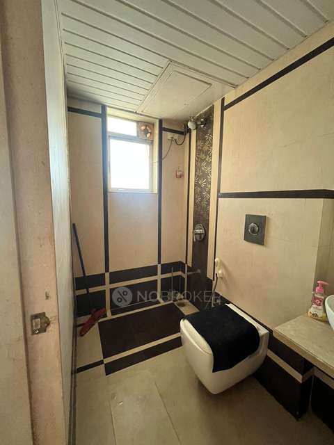 4 BHK Flat In Sai Srishti For Sale  In Chembur East