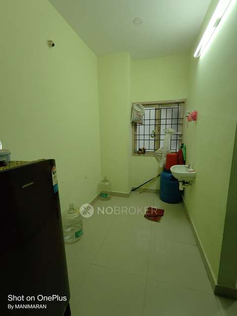2 BHK Flat In Loyal Nest For Sale  In Thoraipakkam