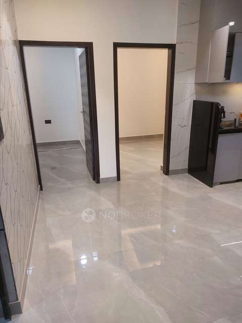 3 BHK Flat In Dda Flats  For Sale  In Pitampura