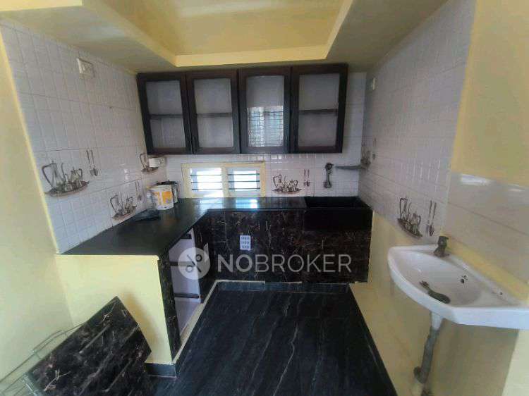 1 BHK Flat In Standalone Building  for Rent  In Varthur