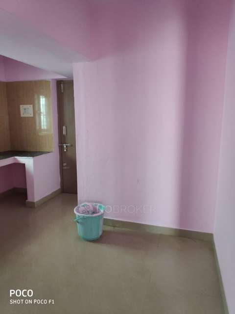 2 BHK House for Rent  In  Tamil Nadu Housing Board Phase 8 , Pari Nagar , Behind Mahalakshmi Nagar Hosur