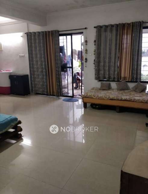 Shared Room for Female In 2 BHK  In Buena Vista Society In Viman Nagar