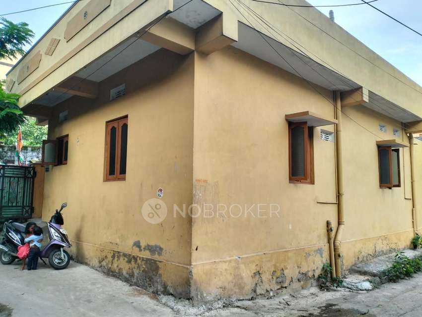 1 BHK House for Rent  In Tarnaka Metro Station