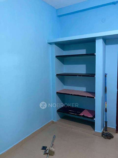 1 BHK Flat In  Sri Hari Flats, Pallavaram  For Sale  In Pallavaram