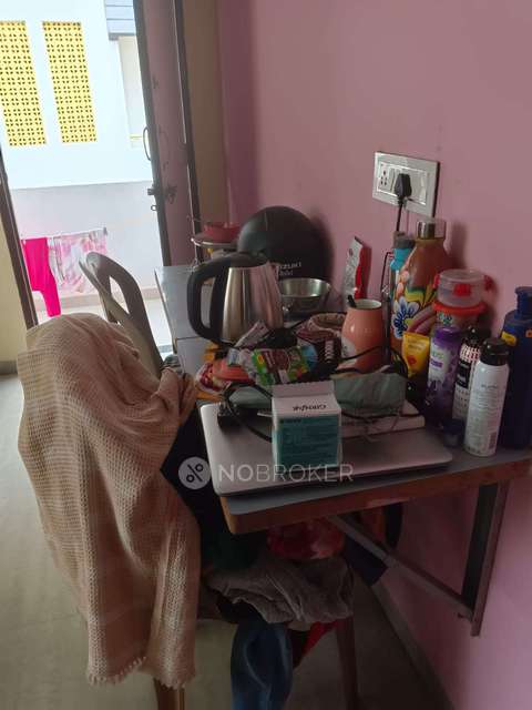 PG for Girls in Karve Nagar